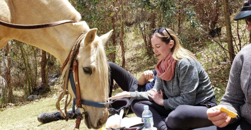cusco-half-day-horseback-riding-at-devils-balcony