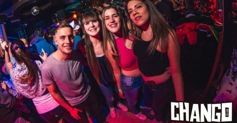 cusco-pub-crawl-with-3-bars-and-nightclub-entry