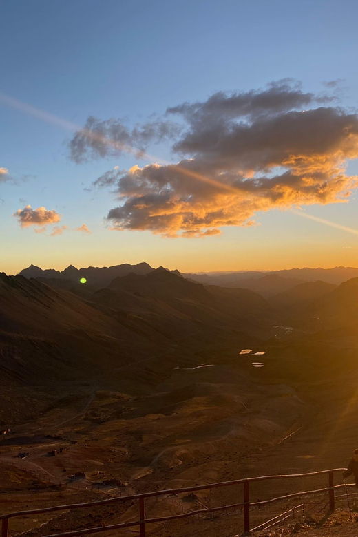 cusco-rainbow-mountain-tour-at-sunset-without-the-crowds