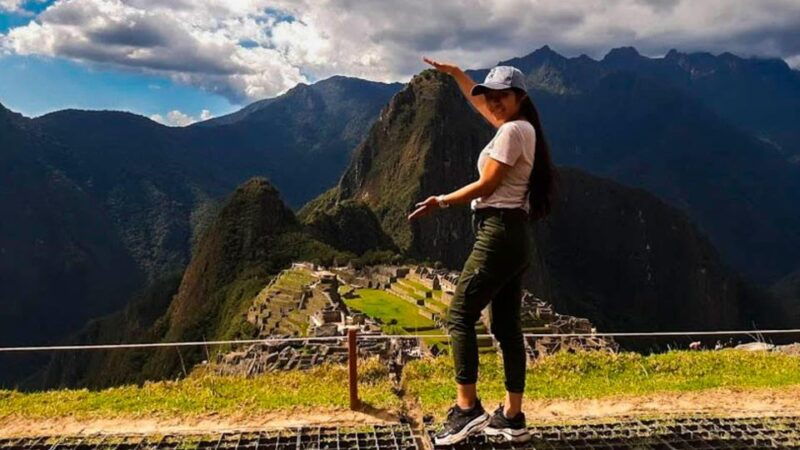 cusco-tour-to-machupicchu-with-rest-in-aguas-calientes-town-2