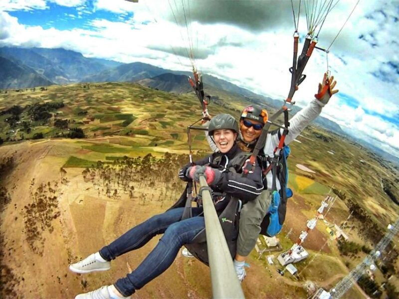 cuscoparagliding-flight-over-the-sacred-valley-of-the-incas