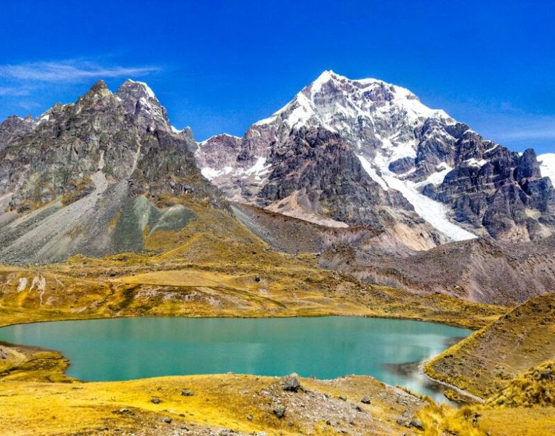 cuscoprivate-ausangate-7-lakes-fullday-hike-optional-horse