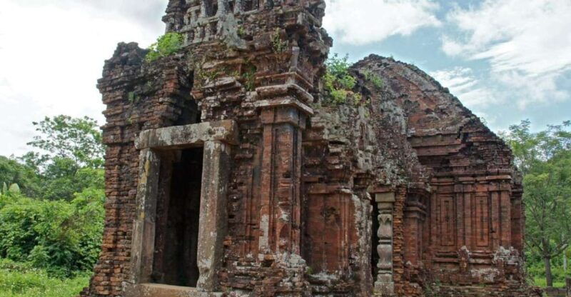 da-nang-my-son-sanctuary-and-hoi-an-old-town-private-tour