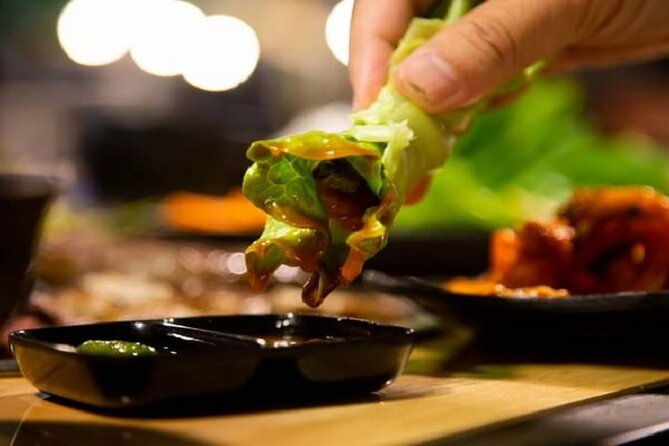 DaNang Night Foodie Tour-Sighseeing with Aodai Lady Rider Private - Practicality and Value