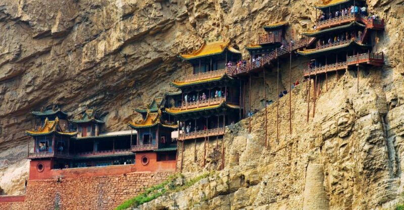 datong-hanging-temple-and-yungang-grottoes-private-tour