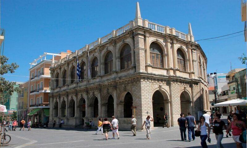 day-trip-to-heraklion-city-center-market-cretaquarium
