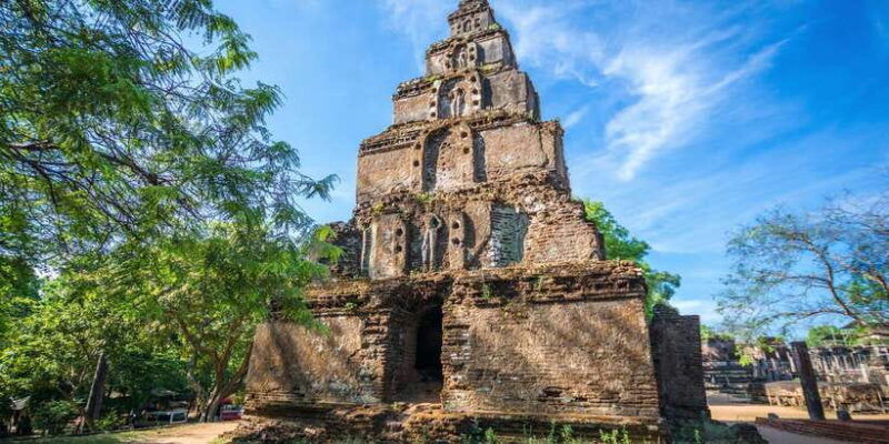 day-trip-to-the-ancient-city-of-polonnaruwa-from-negombo