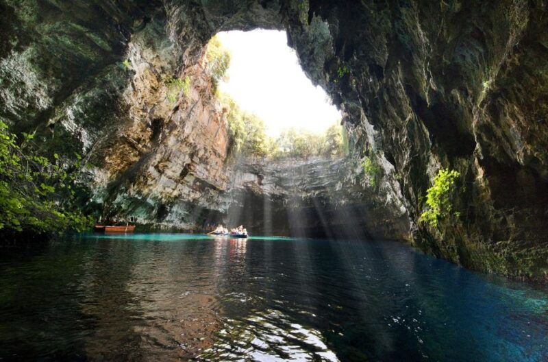 discover-the-beauty-of-fteri-beach-private-tour