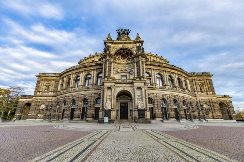 dresden-express-walk-with-a-local-in-60-minutes