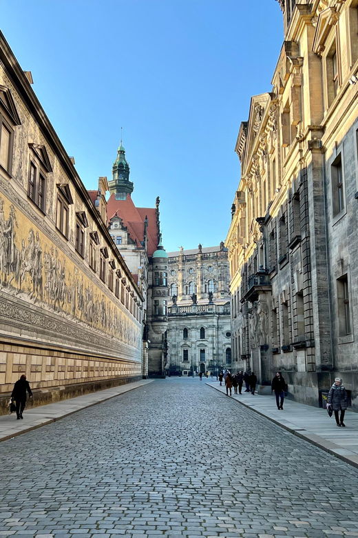 dresden-old-town-guided-walking-tour-in-english