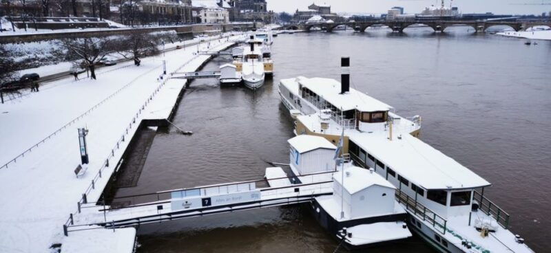 dresden-paddle-steamer-winter-cruise-to-pillnitz