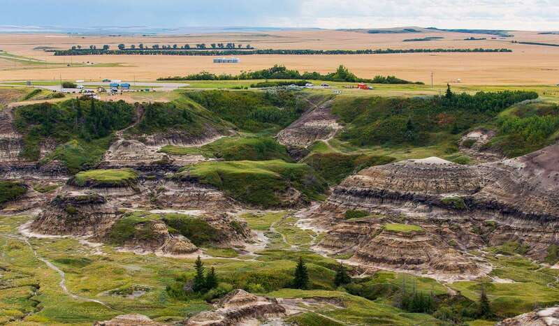 drumheller-royal-tyrrell-museum-horseshoe-canyon-hoodoos