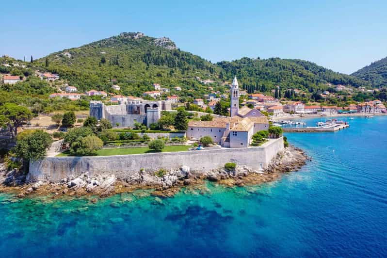 dubrovnikelaphiti-islands-and-caves-private-speedboat-tour