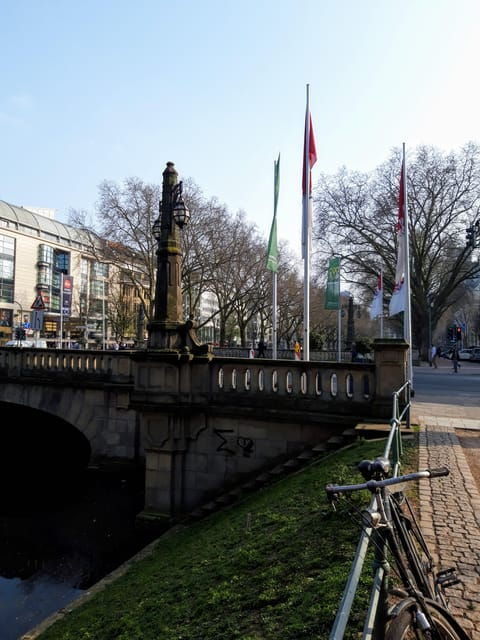 dusseldorf-personal-shopping-experience-with-a-local