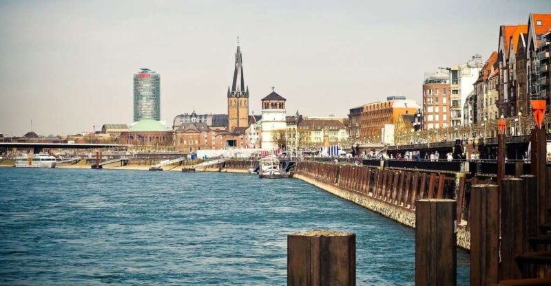 dusseldorf-private-walking-tour-with-a-professional-guide-2