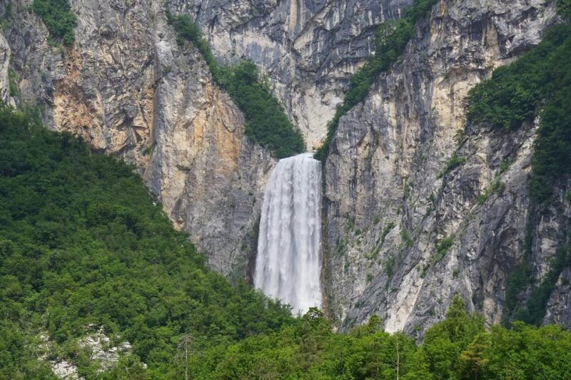 e-bike-tour-soca-valley-the-ultimate-explorer