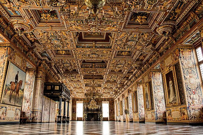 Easy Tour; Kronborg Castle and Frederiksborg Palace - Frederiksborg Palace: A Renaissance Treasure