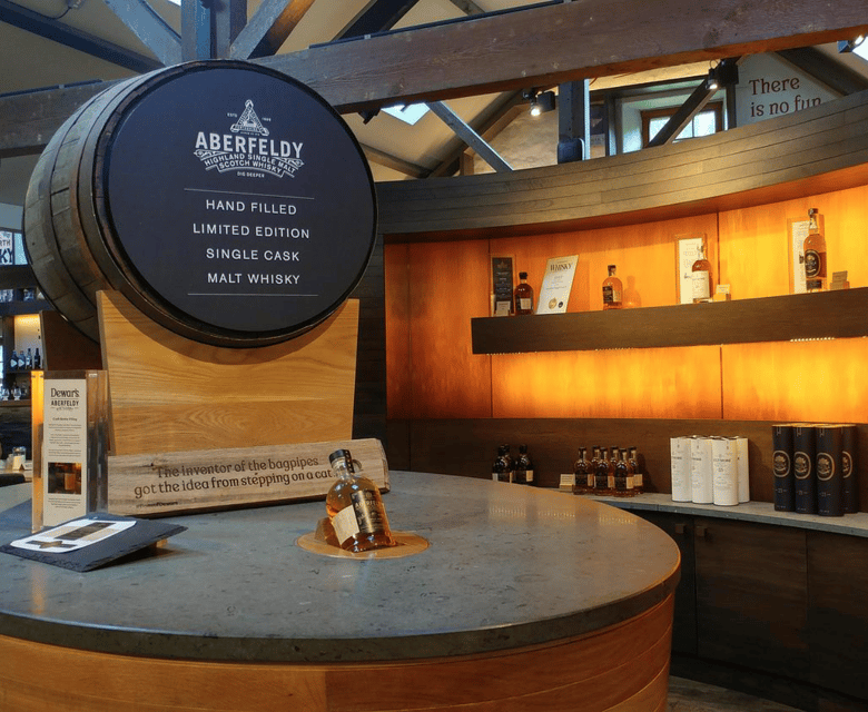 edinburgh-private-luxury-whisky-experience-with-tastings