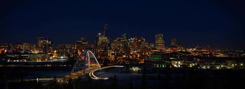 edmonton-festive-christmas-walking-tour
