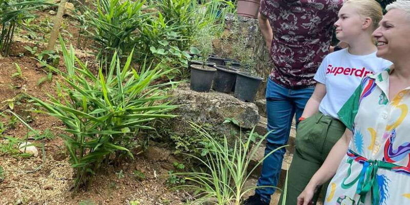 ella-cooking-class-with-amazing-spice-garden-tour