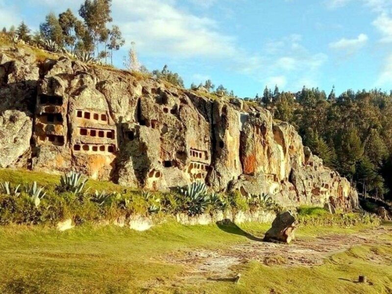 excursion-to-the-ventanillas-de-otuzco-and-tres-molinos-farm