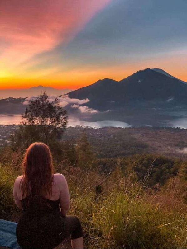 experience-the-majestic-mounth-batur-sunrise-trekking