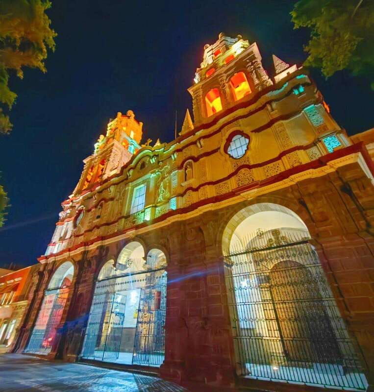 experience-the-nighttime-magic-of-puebla-with-stories