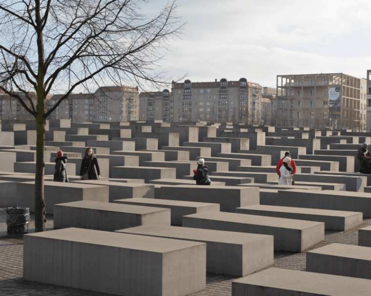 explore-berlin-tour-history-and-highlights