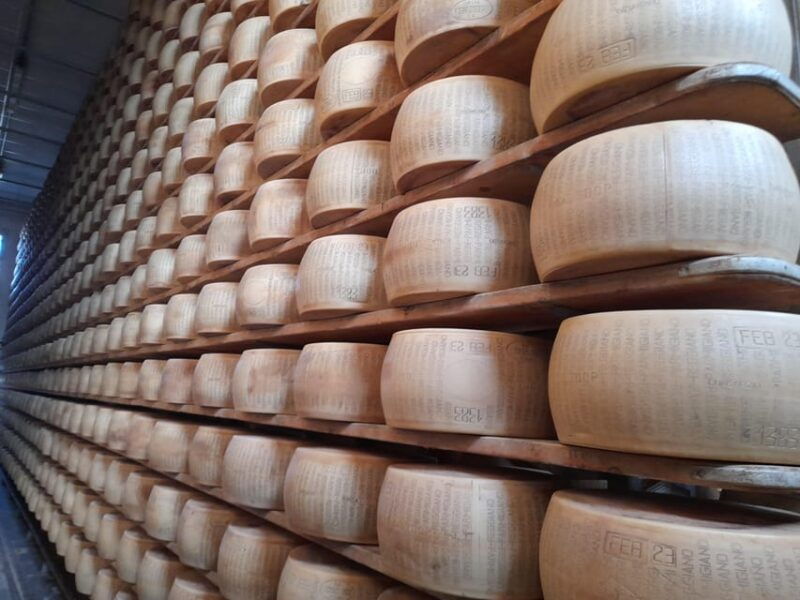foodies-delight-modena-parmesan-balsamicparma-ham-tour