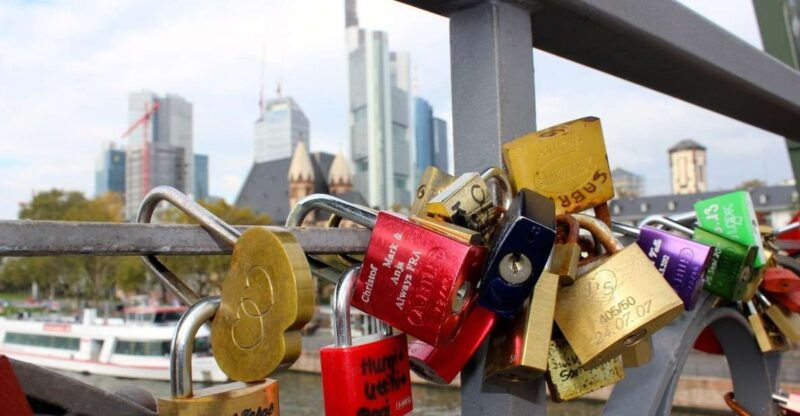 frankfurt-self-guided-city-walk-to-locals-favourite-places
