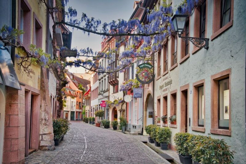 freiburg-im-breisgau-old-town-private-walking-tour-italian