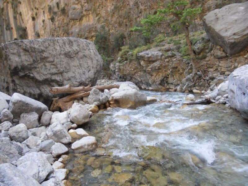 from-agia-galini-matala-samaria-gorge-hiking-tour