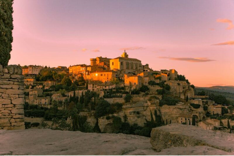 from-avignon-half-day-baux-de-provence-and-luberon-tour