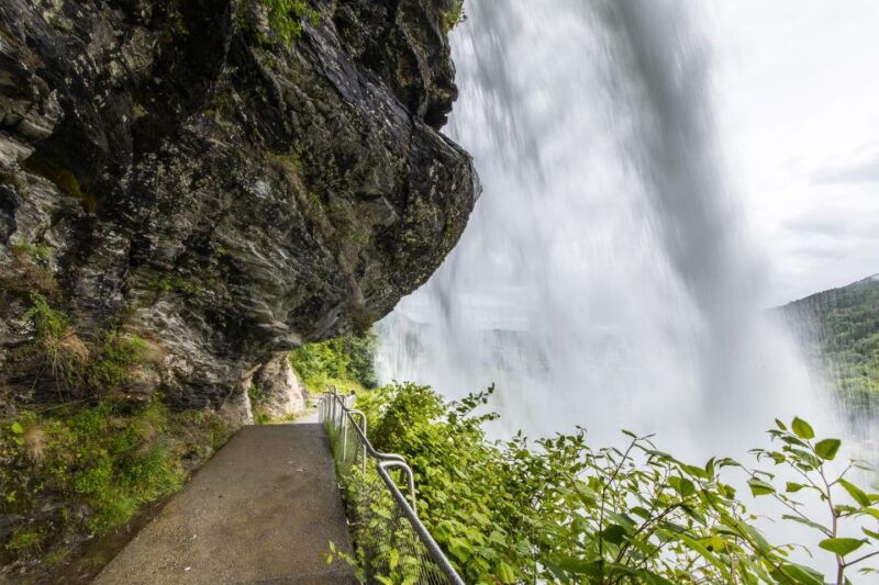 from-bergen-folgefonna-national-park-glacier-lake-tour