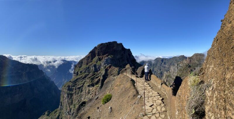 from-funchal-transfer-to-pico-do-arieiro-pico-ruivo-trail