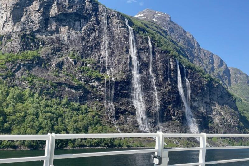 from-geiranger-geiranger-fjord-tour-with-stop-in-hellesylt