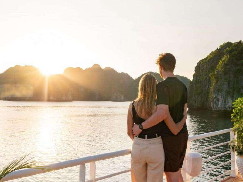 from-hanoi-5-day-trip-sapa-ninh-binh-halong-bay-cruises