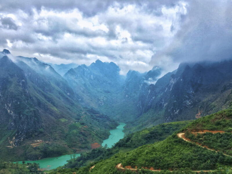 from-hanoi-ha-giang-loop-tour-4days-3nights-with-easy-rider