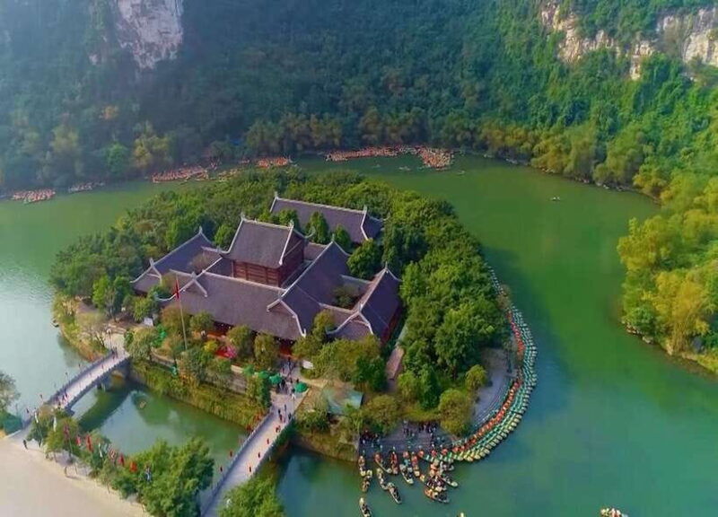 from-hanoi-ninh-binh-adventure-hoa-lu-tam-coc-tour