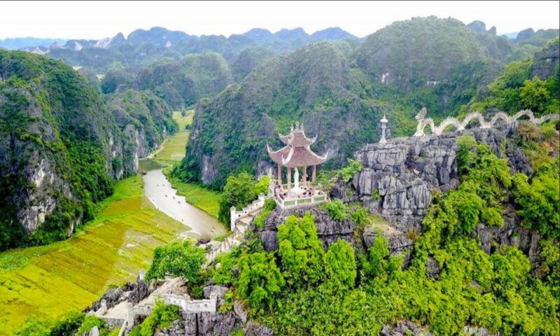 from-hanoi-ninh-binh-bai-dinh-trang-an-mua-cave-tour-2