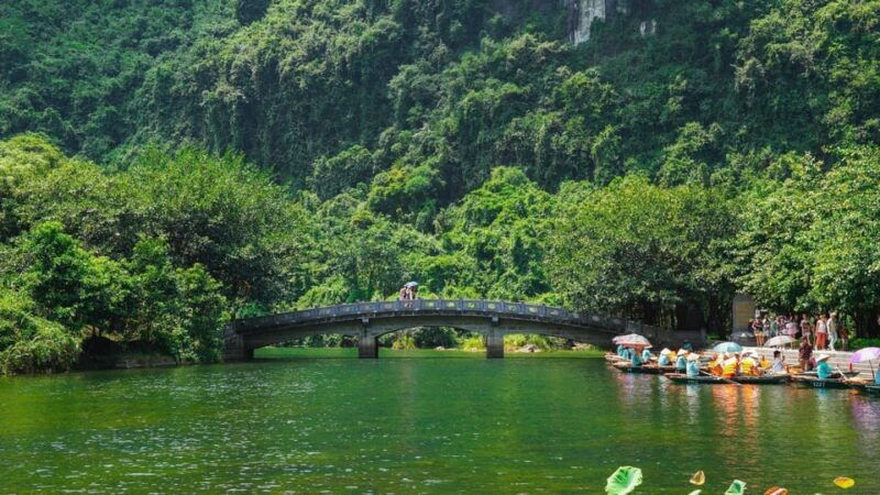 from-hanoi-ninh-binh-bai-dinh-trang-an-mua-cave-tour