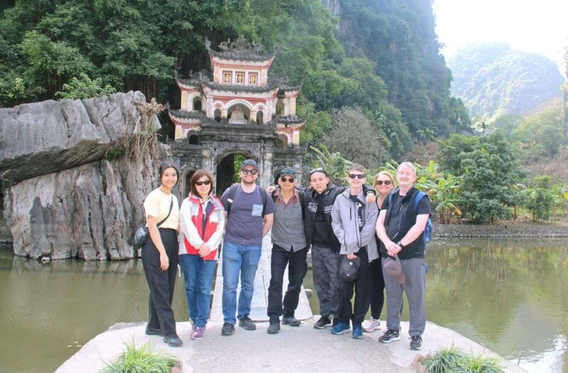 from-hanoi-ninh-binh-hoa-lu-tam-coc-and-mua-cave