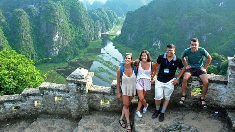 from-hanoi-ninh-binh-hoa-lu-tam-coc-mua-cave-day-tour