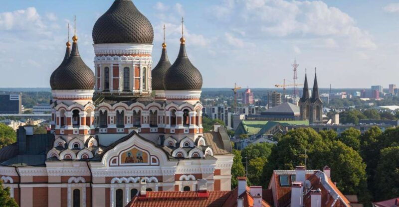 from-helsinki-tallinn-with-round-trip-ferry-guided-tour