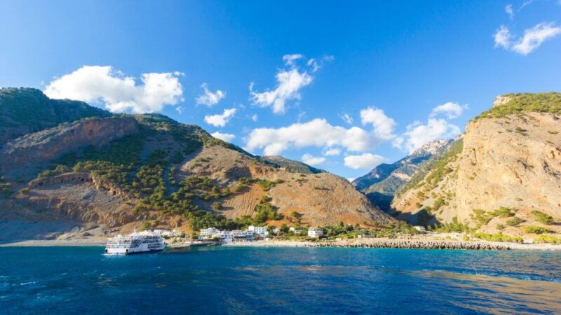 from-heraklion-samaria-gorge-agia-roumeli-hiking-day-trip