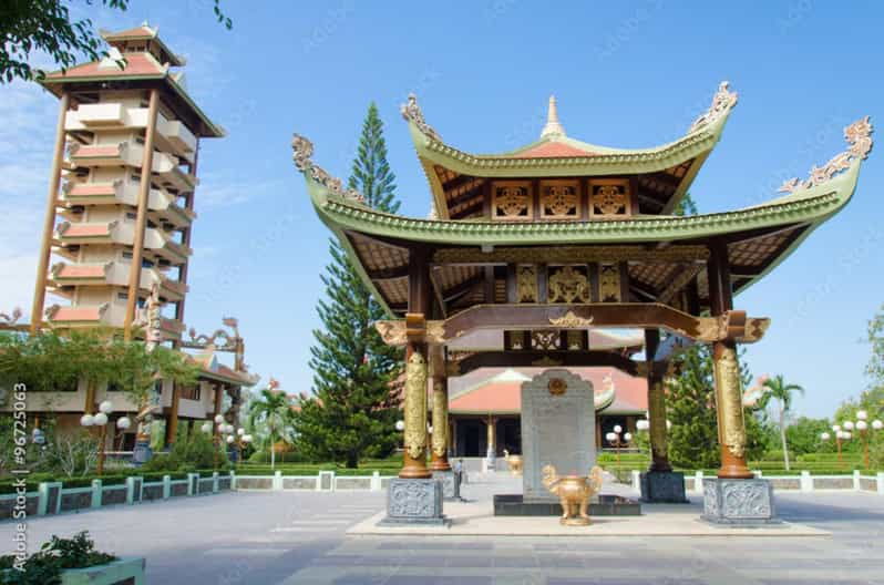 from-ho-chi-minh-cu-chi-tunnels-tour