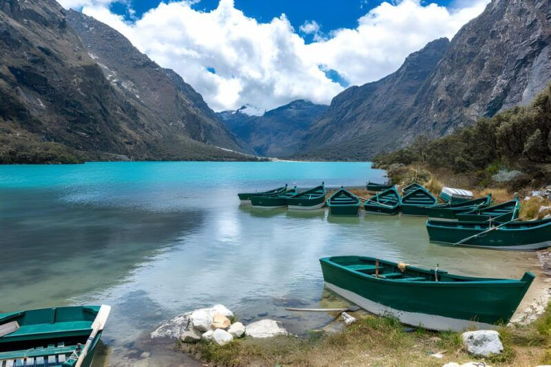 from-huaraz-tour-to-llanganuco-lakes-chinancocha-lake