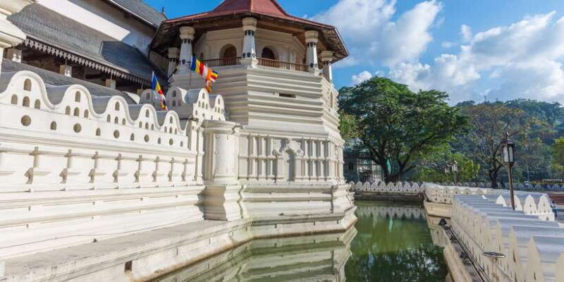 from-kandy-the-temple-run-tour