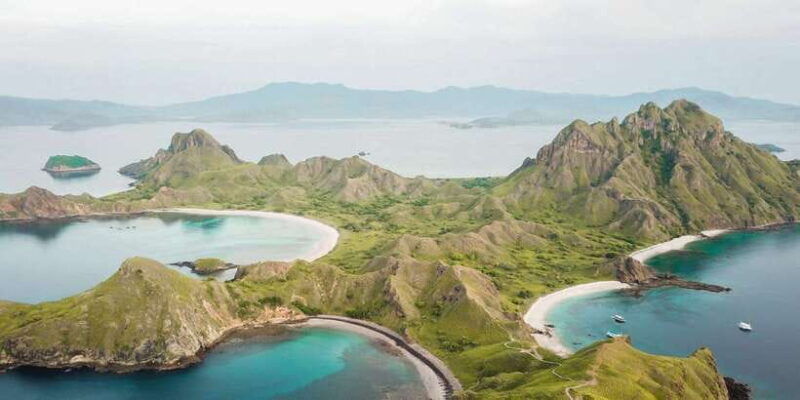 from-labuan-bajo-explore-komodo-dragon-island