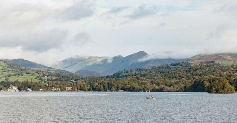 from-manchester-lake-district-bus-tour-windermere-cruise